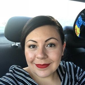 Meet your Posher, Gladys